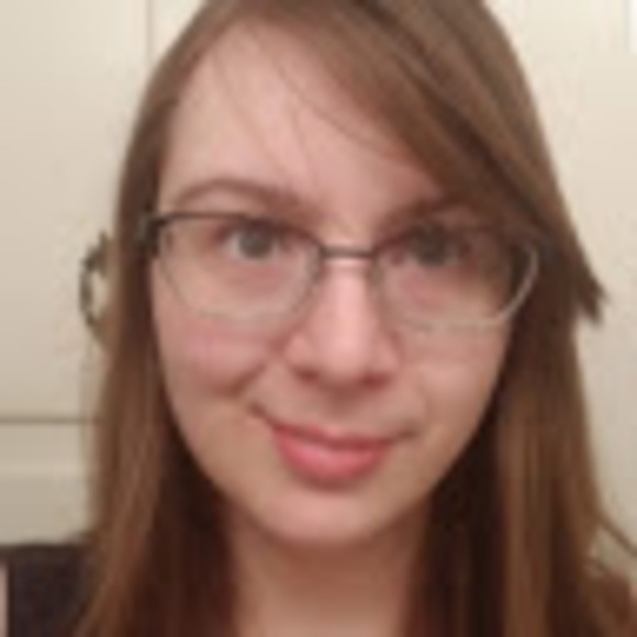 Meet your Posher, Jennifer - Picture 1 of 1